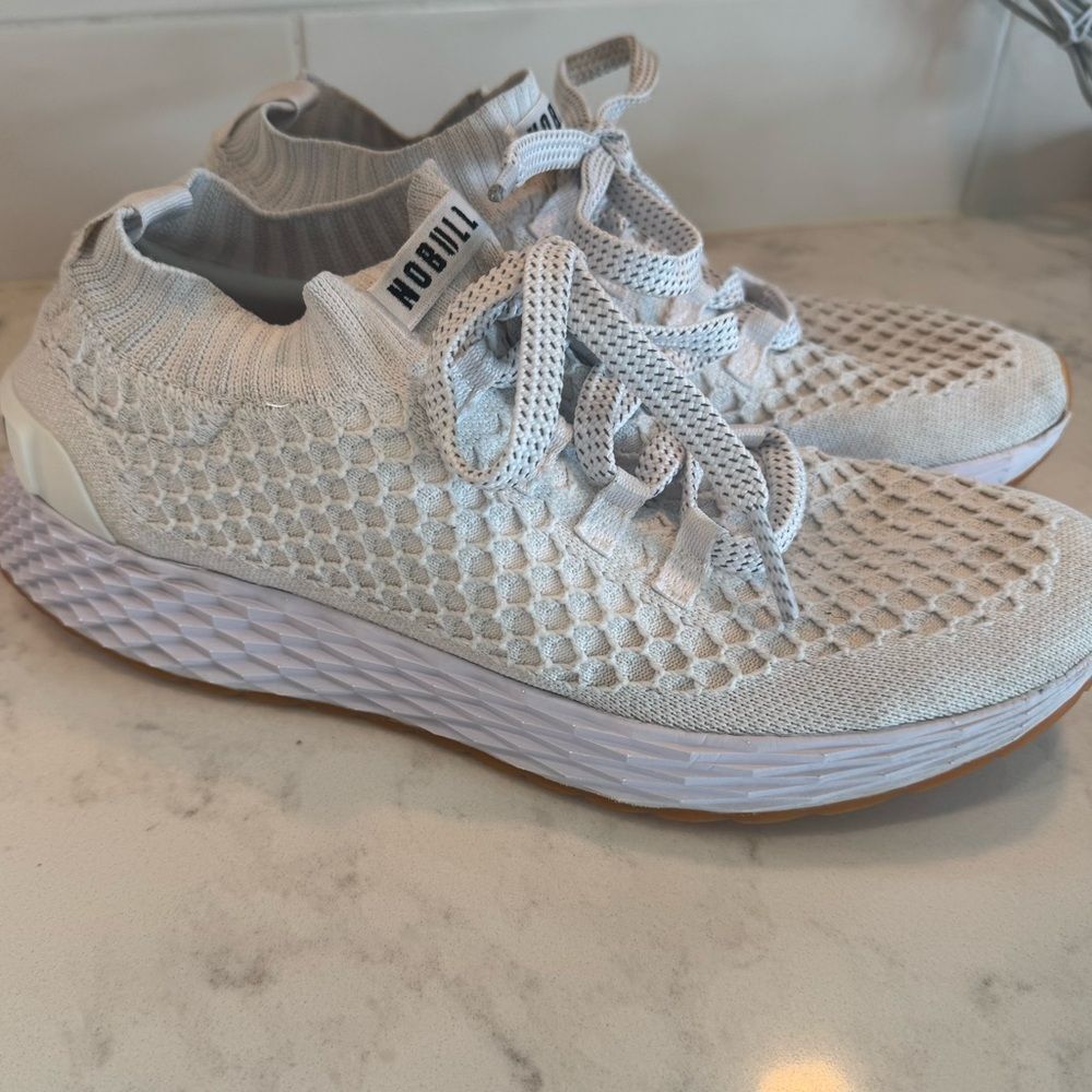 NoBull Allday Unisex Knit. White, Pink, Gray. W9.5/M8